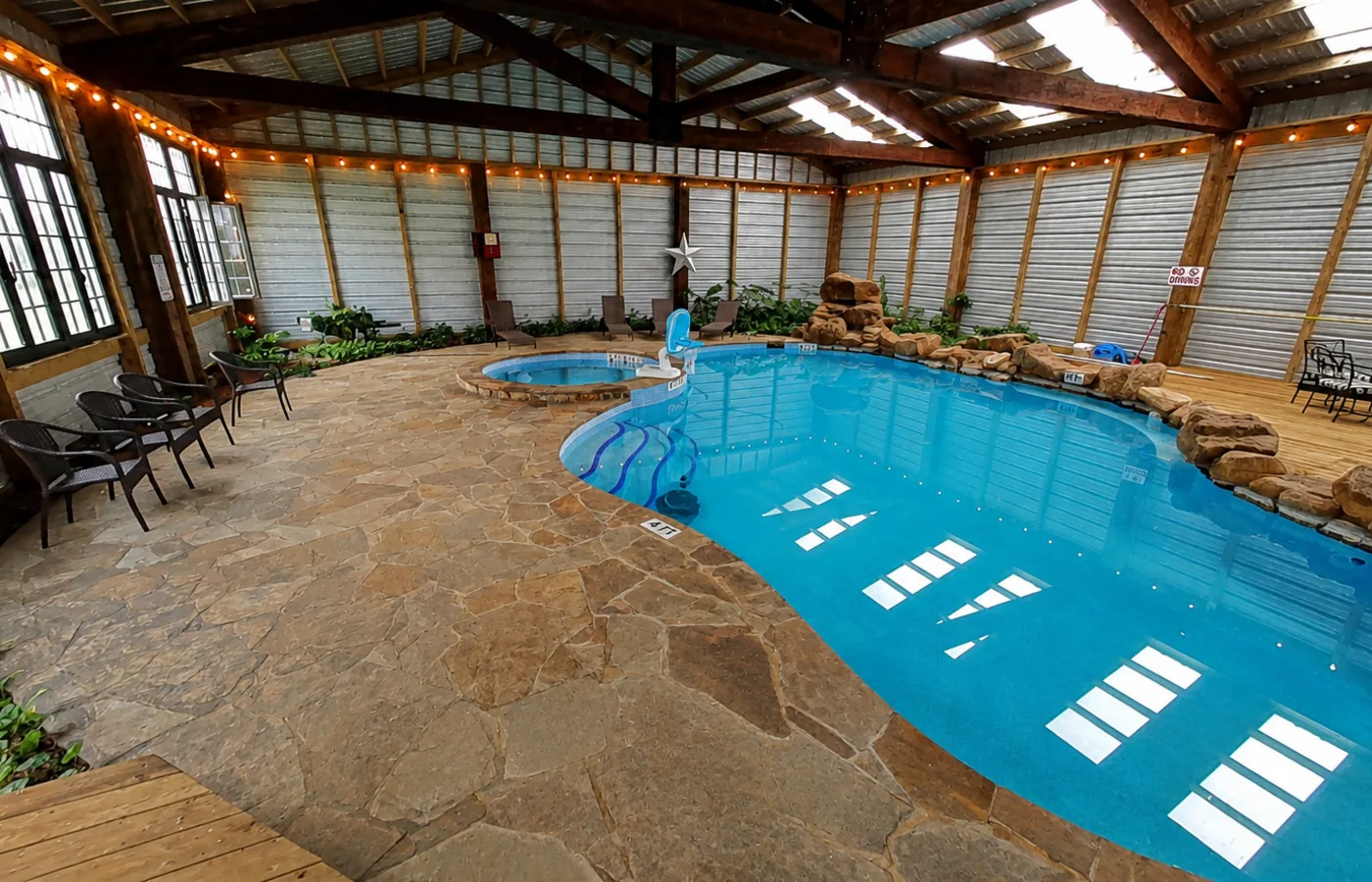 Indoor pool and hot tub at Twin Oaks Resort
